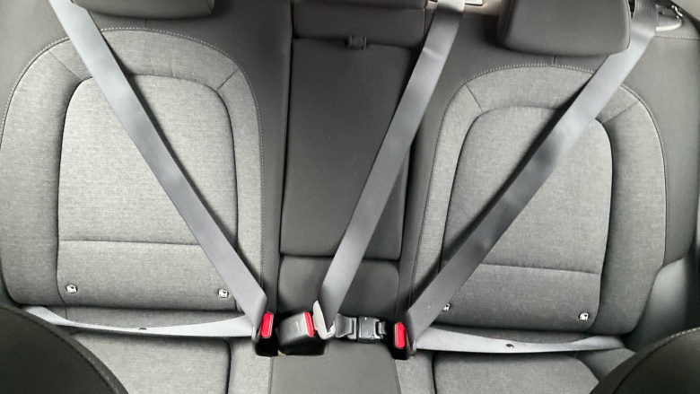 Hyundai KONA 100kW SE Connect 39kWh 5dr Auto Electric Hatchback